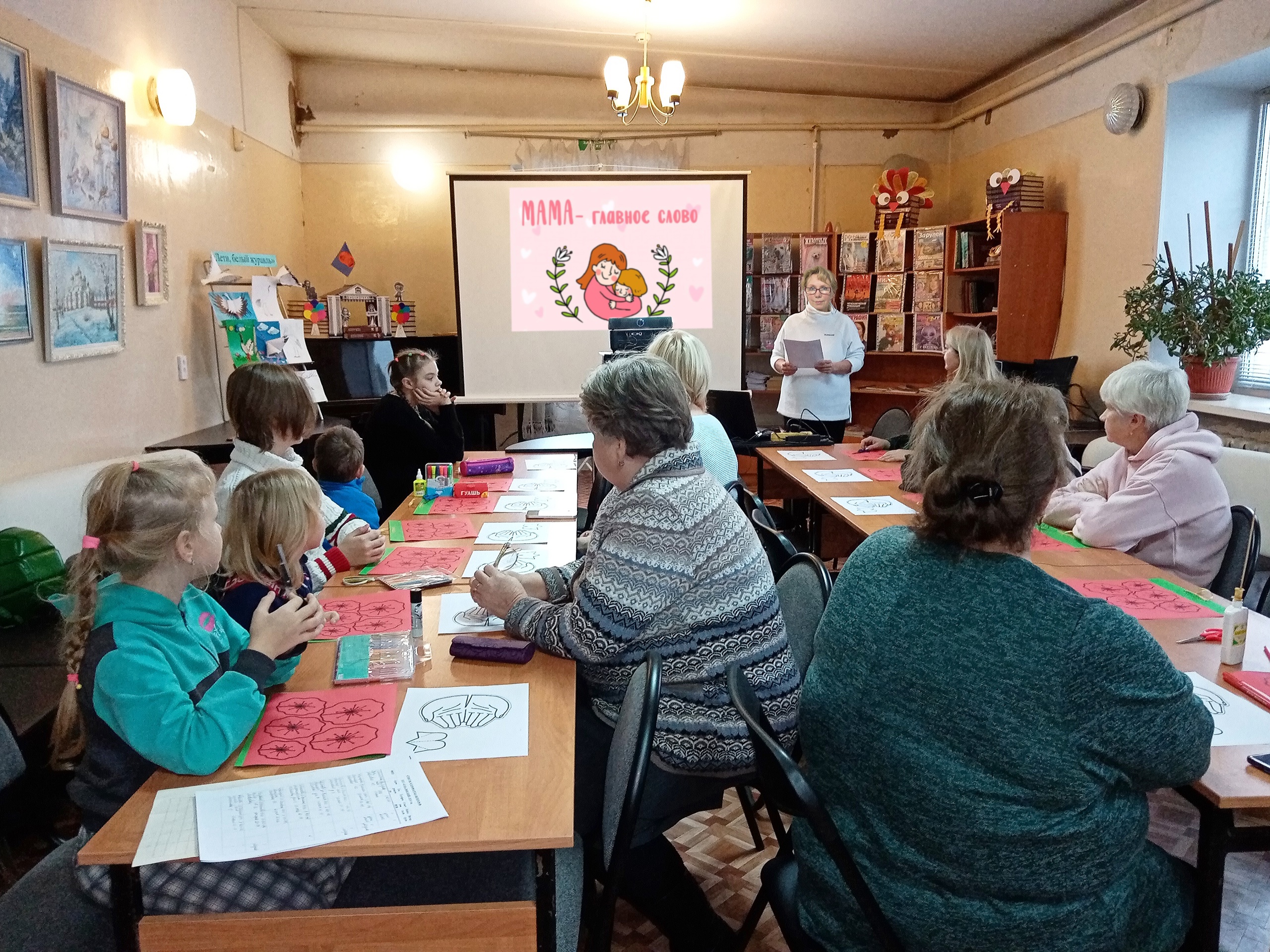 Представители ТОСов «Сахалинский» и «Белозерский» приняли участие в праздничном мероприятии, приуроченном ко Дню Матери.