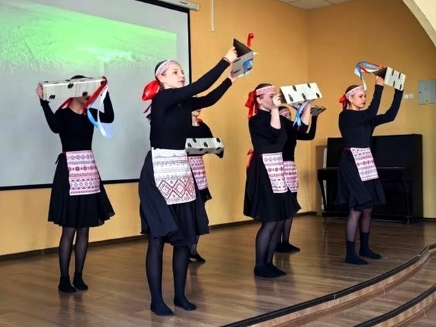Творческий фестиваль «Путешествие по России» прошел в школе №39.