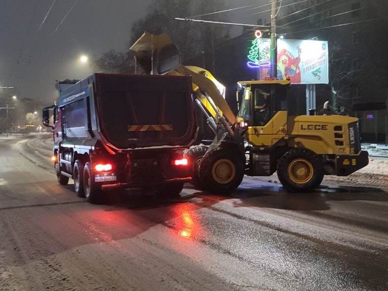 С начала сезона из города вывезено  35 562 кубометра снега.