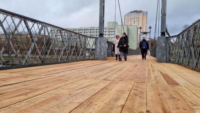 Завершен ремонт настила Банного моста.