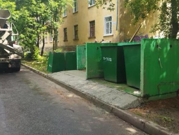 На улице Шувандиной установлена новая контейнерная площадка.
