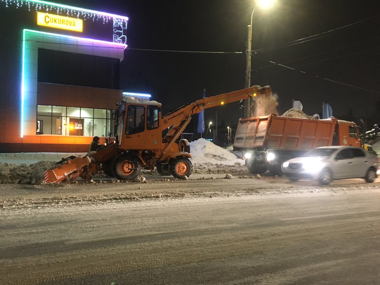 С начала зимнего сезона из города вывезено выше 100 тысяч кубометров снега.