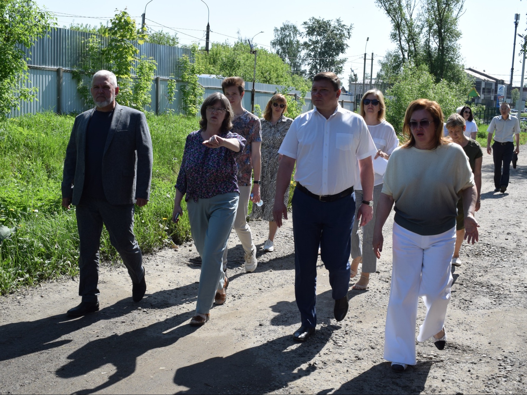 Максим Комиссаров посетил социальные объекты в южной части города.