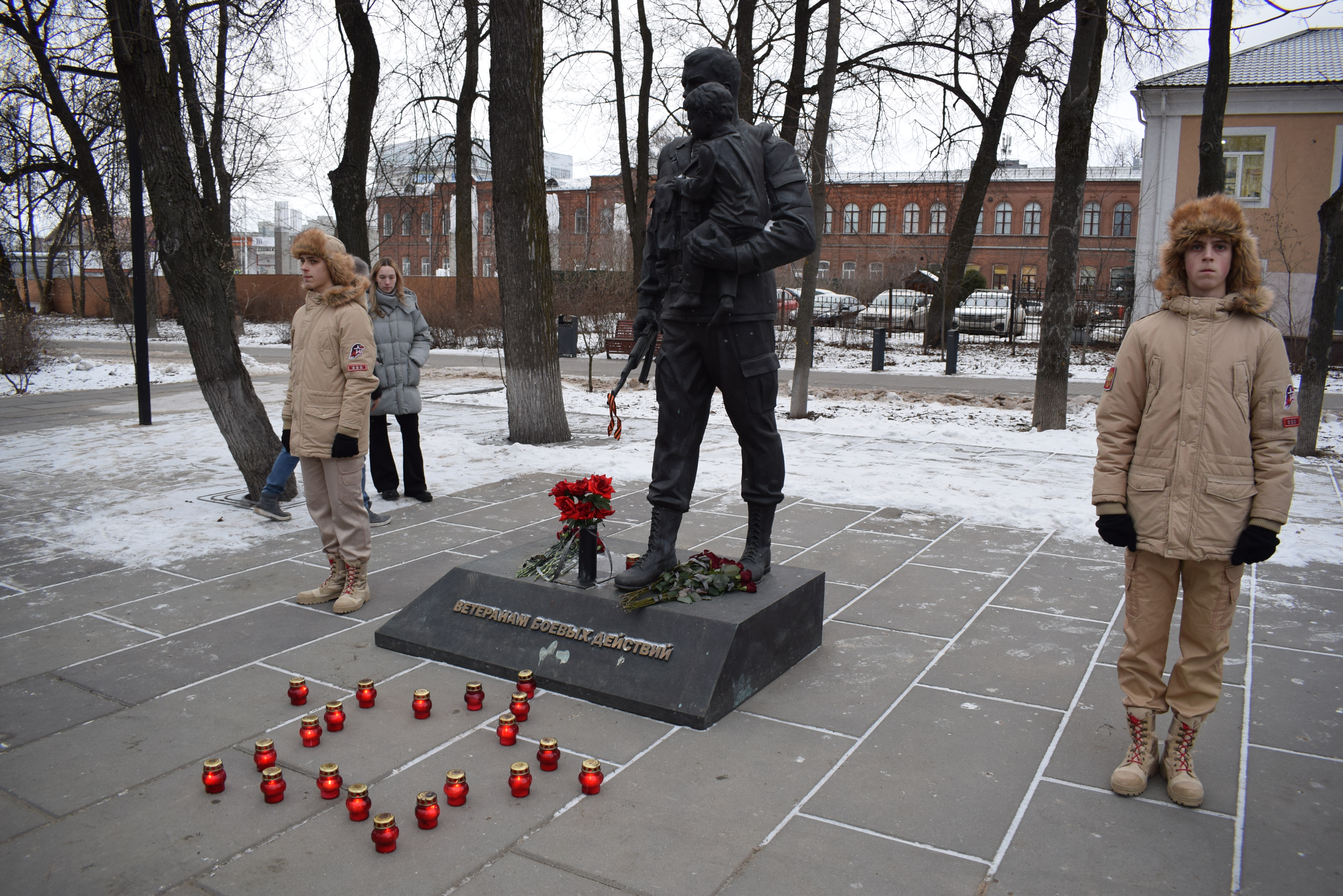 В Иванове прошла традиционная молодежная акция «Свеча памяти».