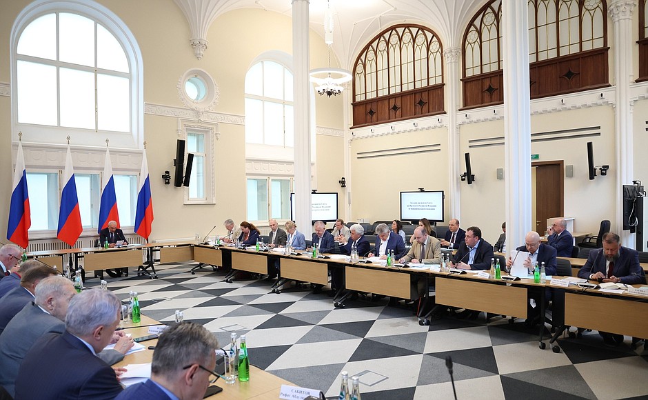 Накануне состоялось заседание президиума Совета по межнациональным отношениям.
