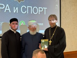 Делегация из Иванова участвовала в работе межконфессионального круглого стола «Вера и спорт», а также в торжественной церемонии закрытия турнира «Кубок Священного Рамадана» в Саранске.