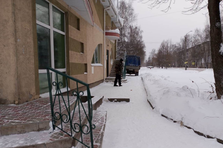 Большинство собственников коммерческих и иных зданий содержат прилегающие территории в надлежащем состоянии. Большинство собственников коммерческих и иных зданий содержат прилегающие территории в надлежащем состоянии.
