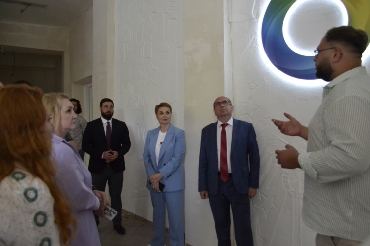 Депутаты Ивгордумы посетили образовательный центр «Омега-парк». Депутаты Ивгордумы посетили образовательный центр «Омега-парк».