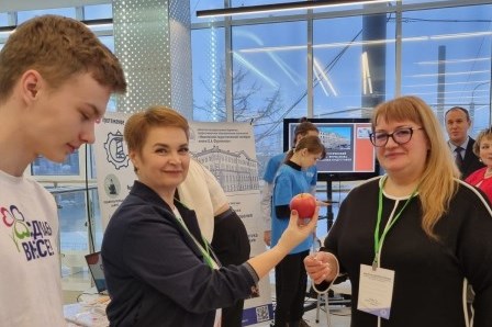 В областном центре прошел форум директоров общеобразовательных учреждений региона. В областном центре прошел форум директоров общеобразовательных учреждений региона.