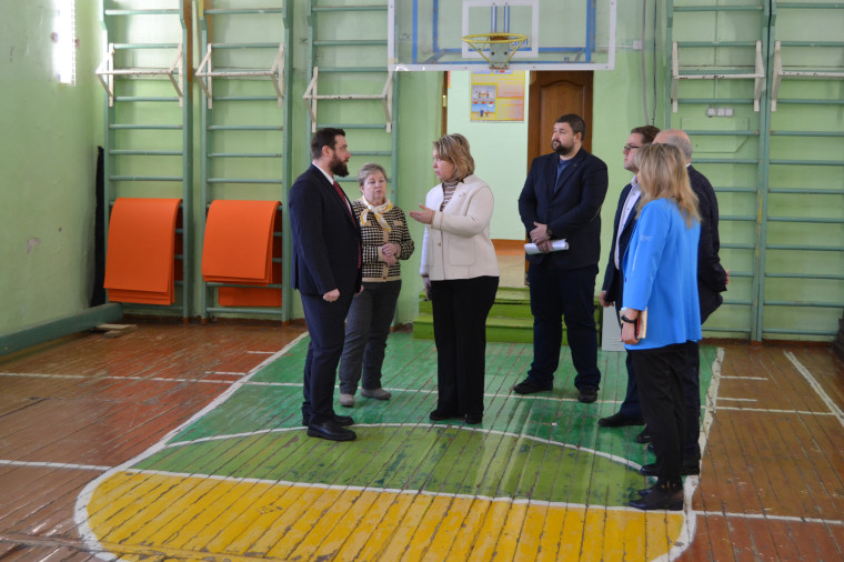 Шесть школ примут участие в конкурсном отборе проектов программы «Спорт.Школа.Город». Шесть школ примут участие в конкурсном отборе проектов программы «Спорт.Школа.Город».