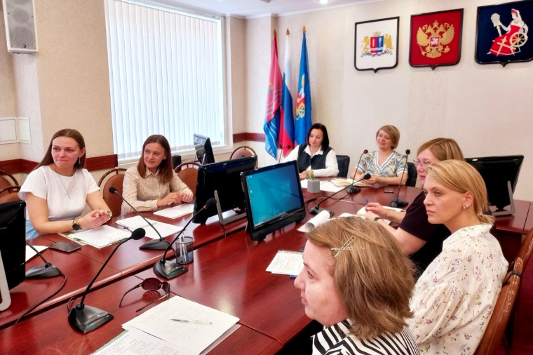 В областном центре завершился ежегодный мониторинг качества коррекционной помощи детям с ОВЗ. В областном центре завершился ежегодный мониторинг качества коррекционной помощи детям с ОВЗ.