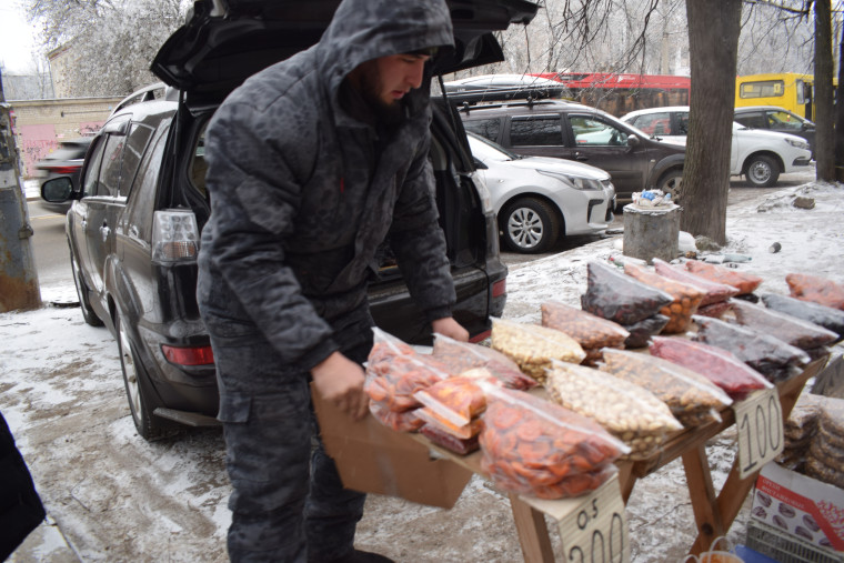В Иванове составлены протоколы за несанкционированную уличную торговлю. В Иванове составлены протоколы за несанкционированную уличную торговлю.