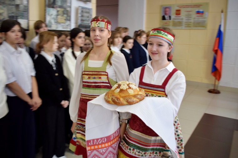 В гимназии №30 прошел праздник русской кухни. В гимназии №30 прошел праздник русской кухни.