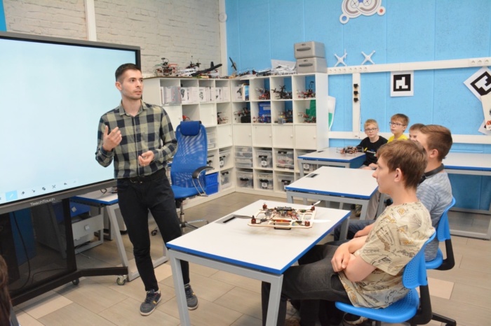 В «Кванториуме» прошел правительственный час регионального парламента. В «Кванториуме» прошел правительственный час регионального парламента.