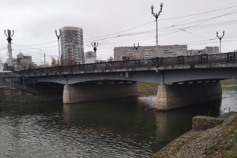 Продолжается работа по антитеррористической защищенности. Продолжается работа по антитеррористической защищенности.