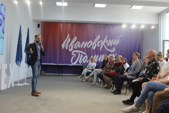 В городе открылись профильные лагеря дневного пребывания для подростков. В городе открылись профильные лагеря дневного пребывания для подростков.